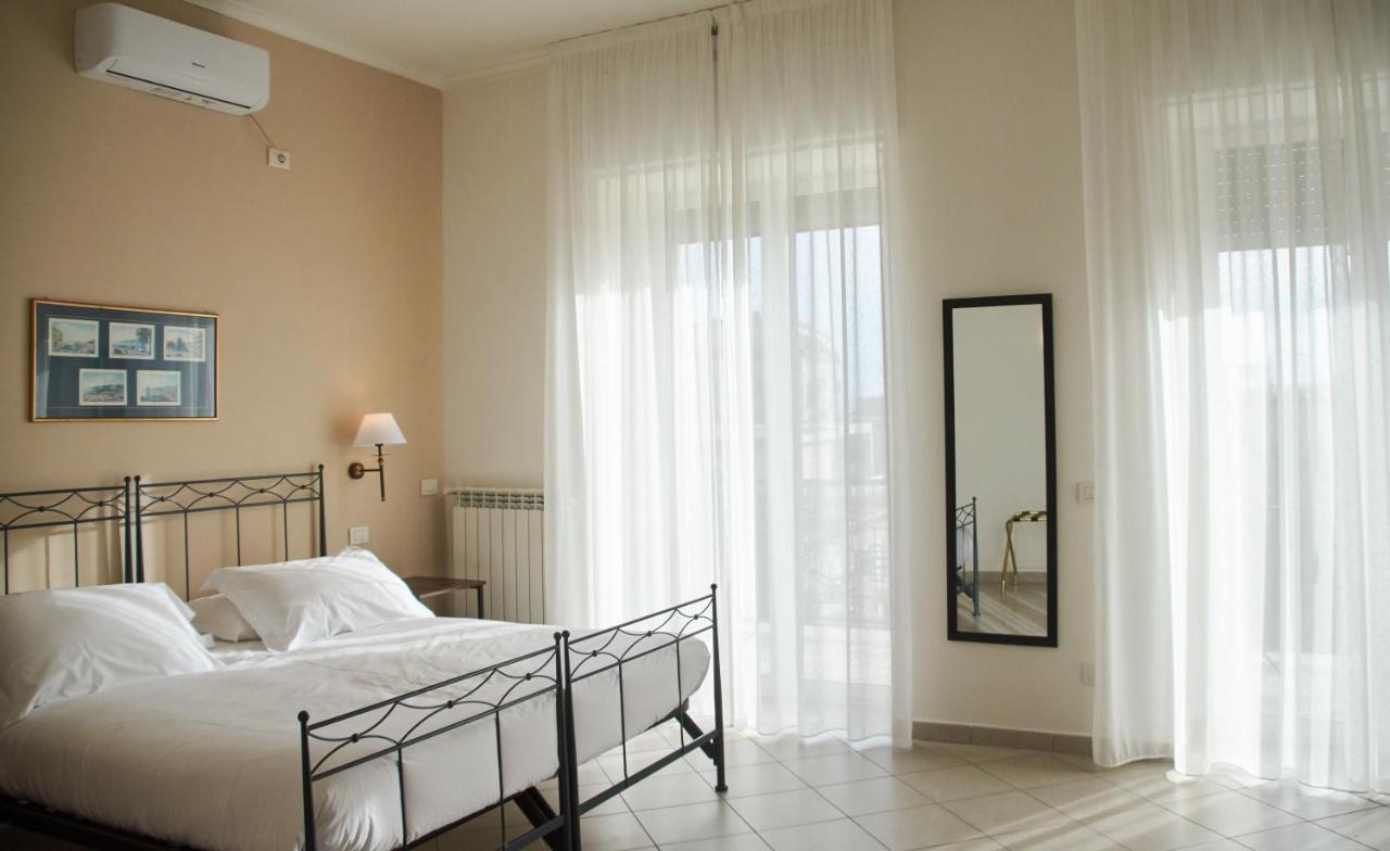 נאפולי Villa Margherita מראה חיצוני תמונה